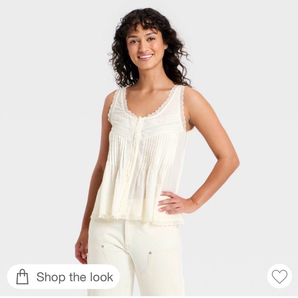 Women’s Cream Lace-Trim Sleeveless Blouse